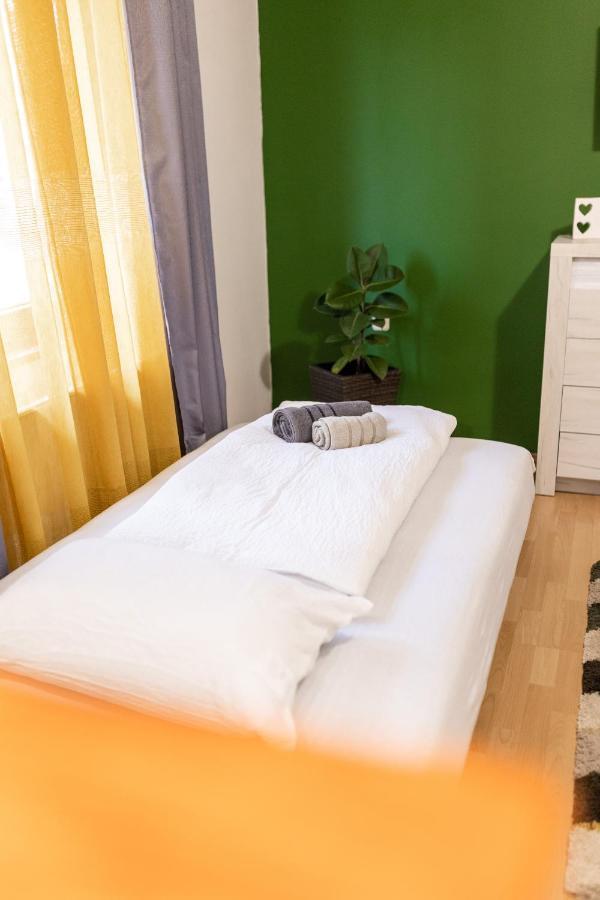 Studio Apartman Planb, Self Check In Osijek Buitenkant foto