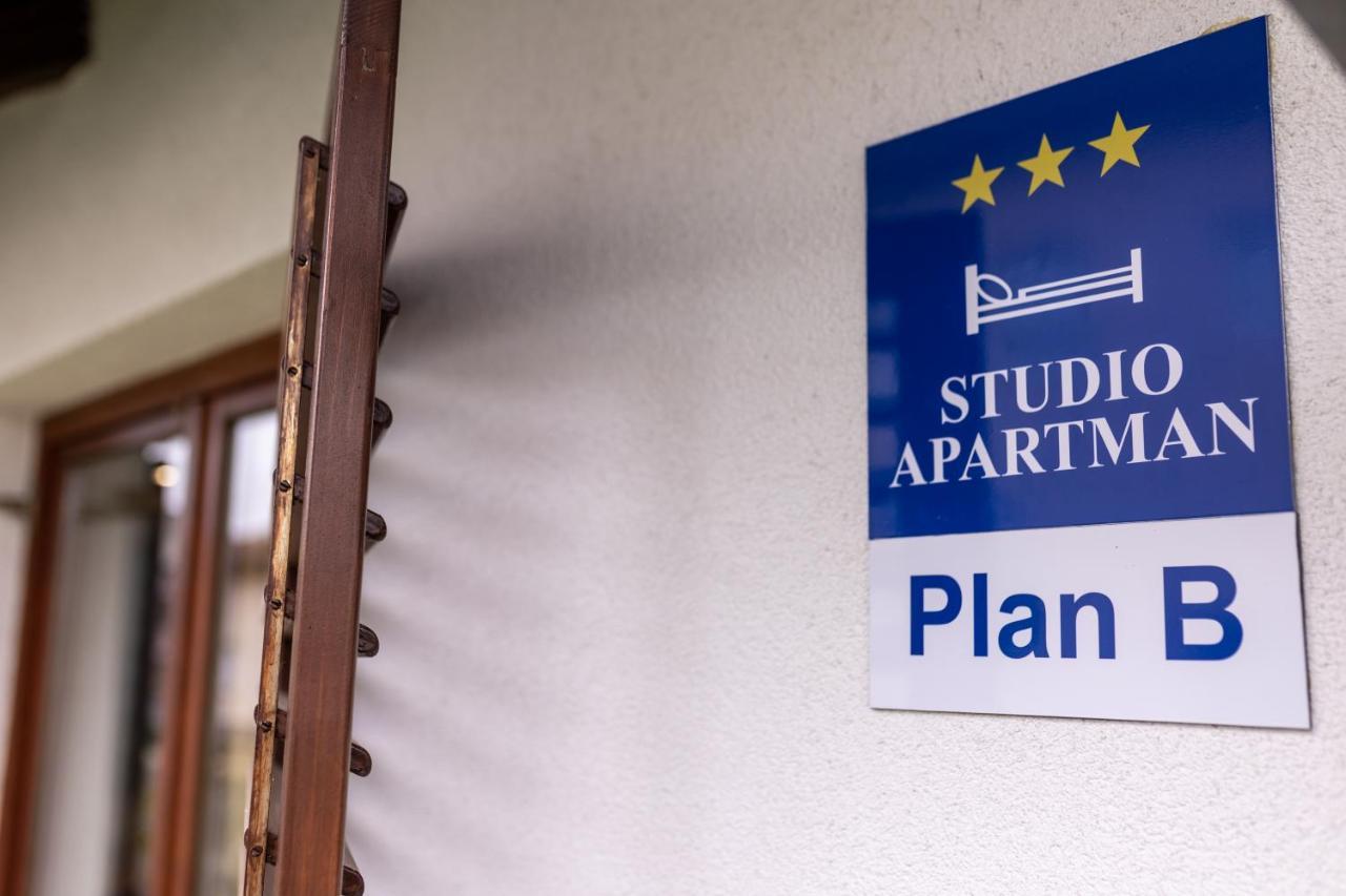 Studio Apartman Planb, Self Check In Osijek Buitenkant foto