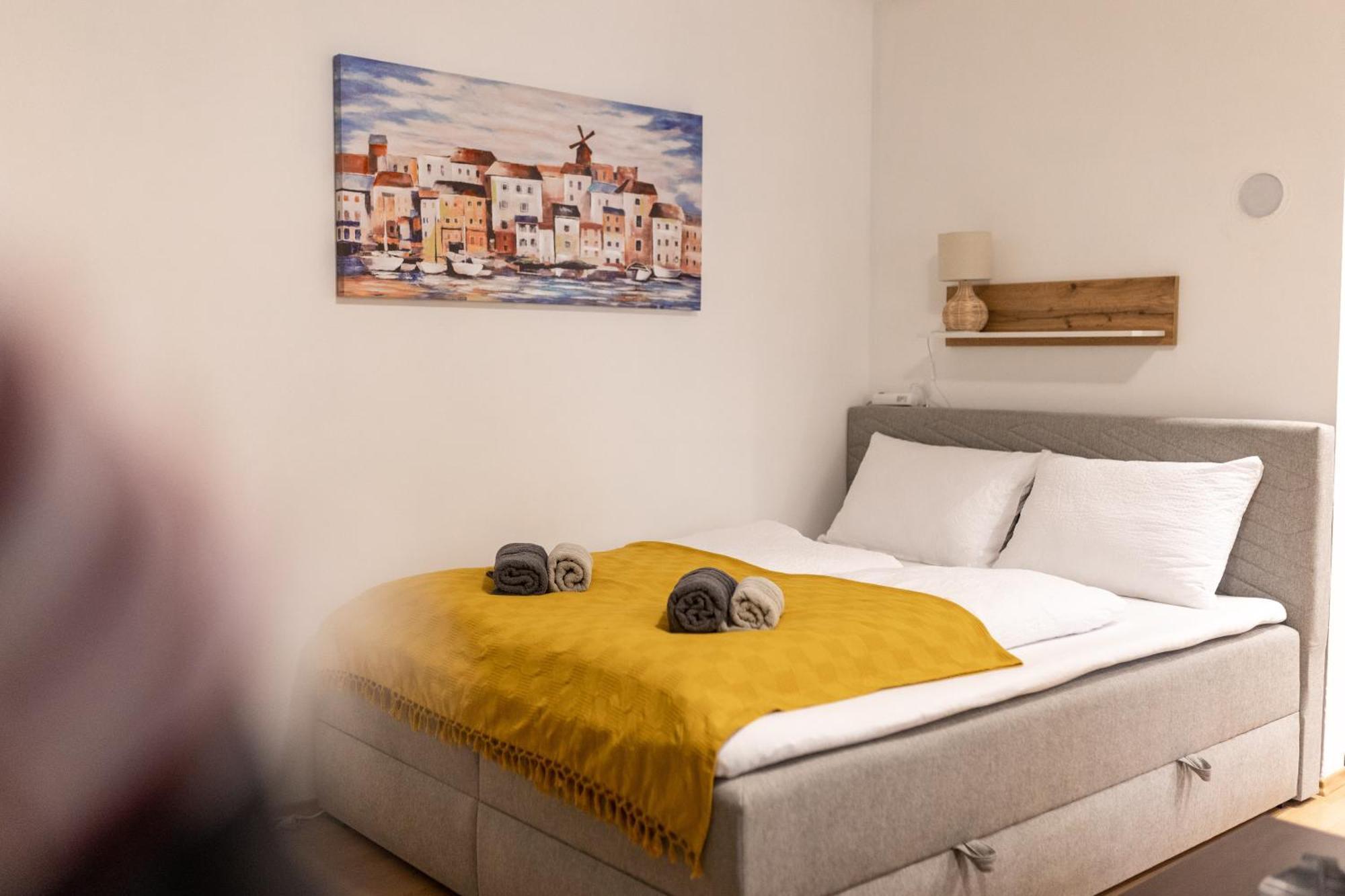 Studio Apartman Planb, Self Check In Osijek Buitenkant foto